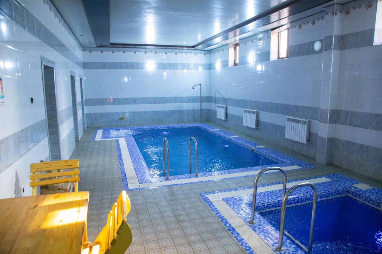 Buyuk Ipak Yo'Li Hotel Namangan Exterior photo